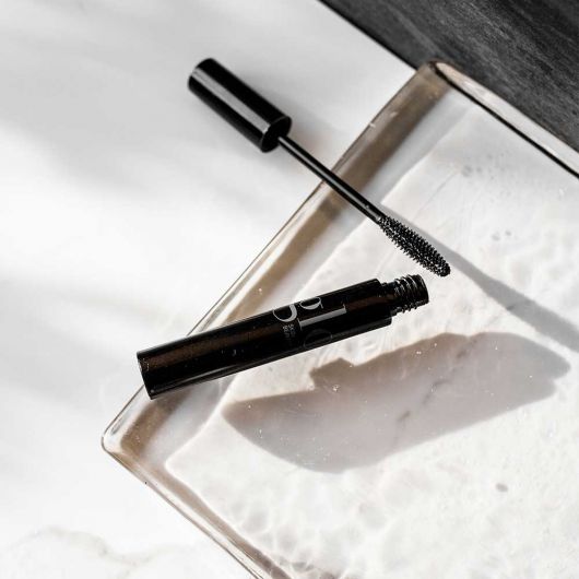 Lash Lengthening Mascara Black 8 ml - Glo Skin Beauty UK&I